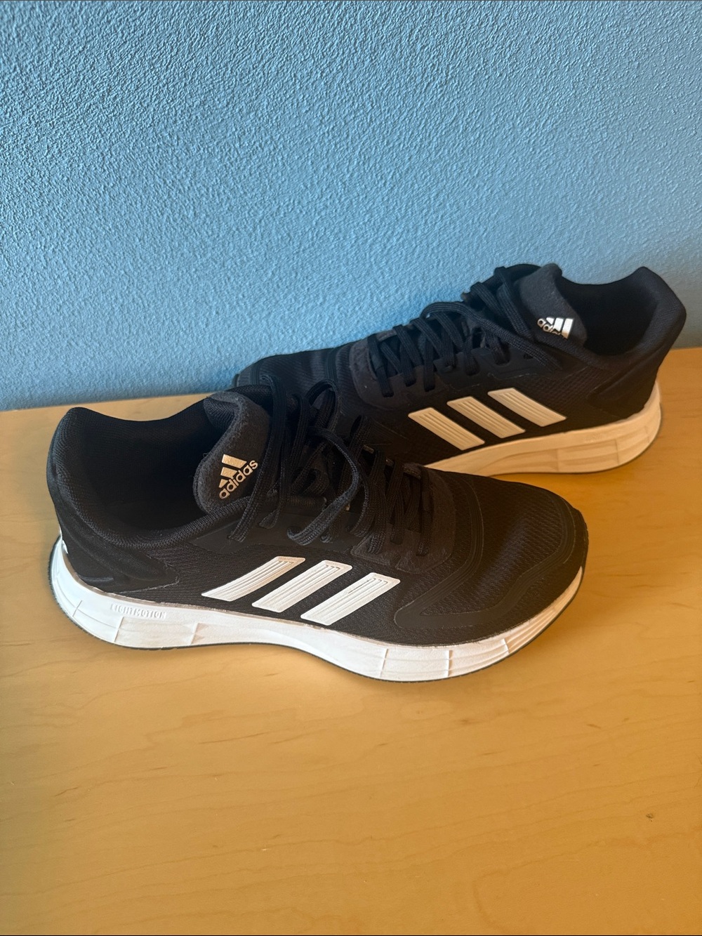 Adidas Women’s Size 7 Black Athletic Running Shoes w/ White Stripes LightMotion